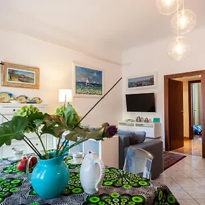  Appartamento Gioia Home: A Due Passi Dalla Stazione E Con Posto Auto